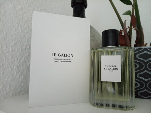 Galion sang bleu - sang, eau